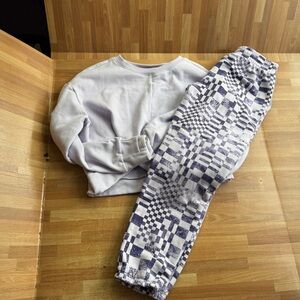 Athleta girl jogger set, purple/white, size 8/10 sweatsuit